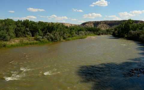 Thumbnail image for After river disaster, Navajo doubts about pollution linger