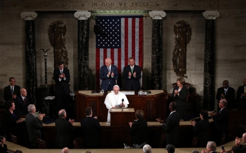 Thumbnail image for Pope Francis urges Congress to 'care for the people' in major speech