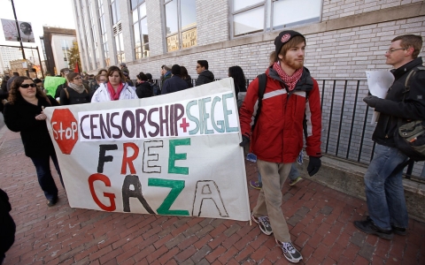 Thumbnail image for Report: Anti-Semitism charges used to curb pro-Palestinian campus speech
