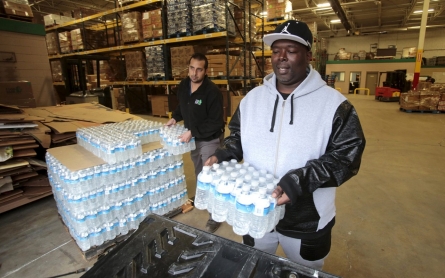 Political fallout, blame swirls over Flint water crisis