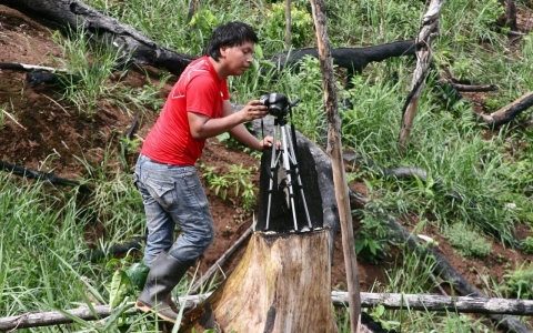 Carlos Doviaza, Embera indigenous Panamanian