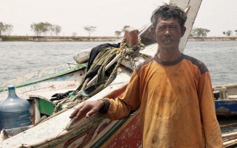 Thumbnail image for Life in Indonesia's sinking capital