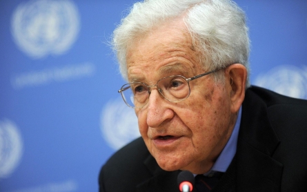 Noam Chomsky on the war against ISIL