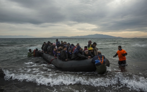 Thumbnail image for Toddler is first refugee to drown in 2016