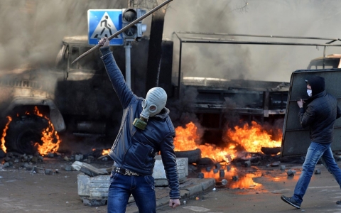 Thumbnail image for Photos: Kiev is burning