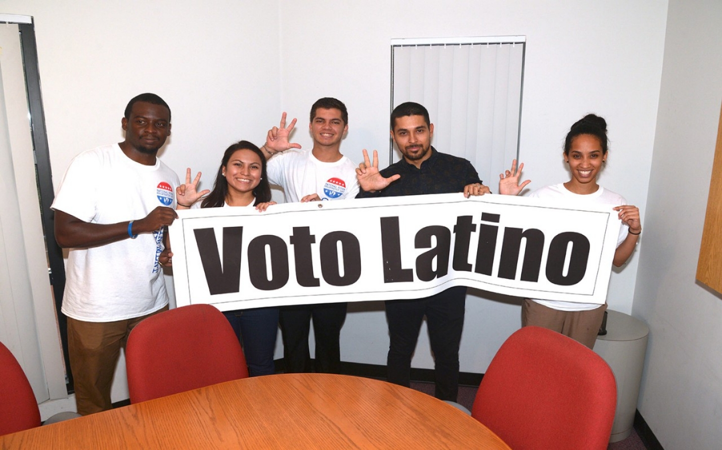 voto latino shirt