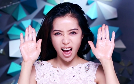 Michelle Phan: YouTube's rags-to-riches tale
