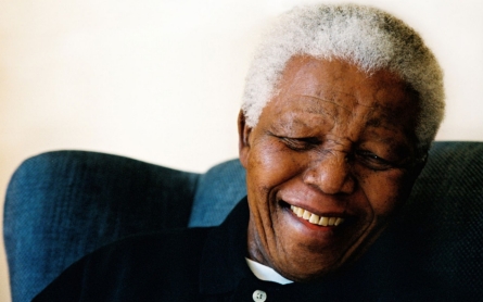 A decade photographing Nelson Mandela