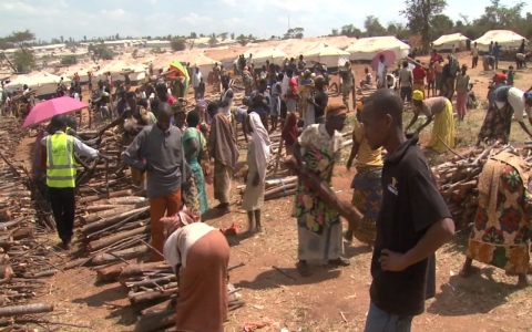 Thumbnail image for Thousands flee Burundi due to fear of political violence