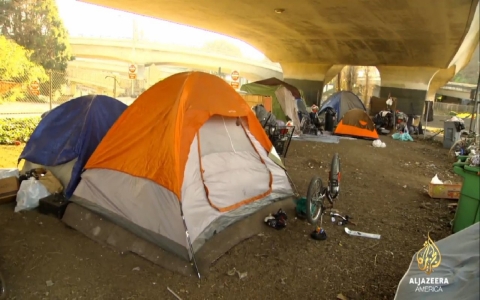 Thumbnail image for San Francisco’s homeless forced to move because of Super Bowl