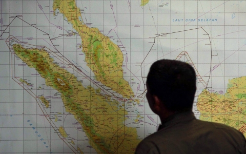 Thumbnail image for Can crowdsourcing help find missing Malaysia Airlines flight 370?